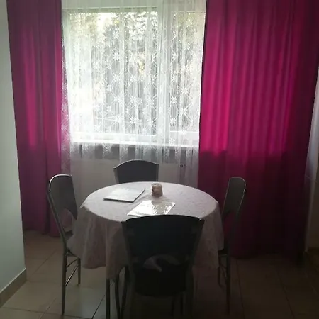 Nocleg ze śniadaniem Przystań Nad Potokiem 3*